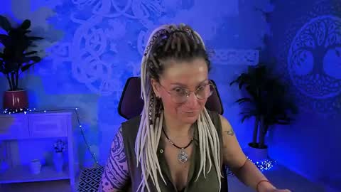 Frida Tander online show from May 2026 05:16:01 AM