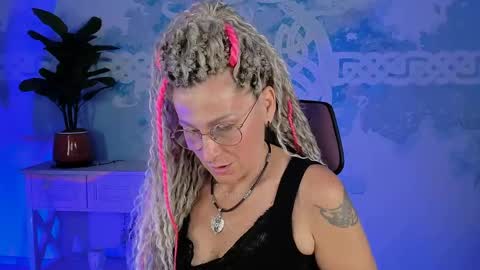 Frida Tander online show from May 2026 05:23:01 AM