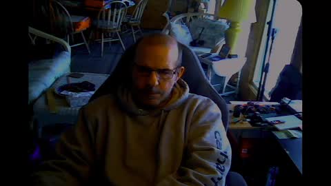 friendlykevn online show from December 2024 08:39:02 PM