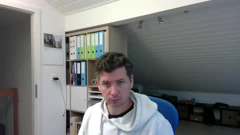 Snapshot of frikits chatting on October 2025 07:52:01 AM Francois online show from October 2025 07:52:01 AM