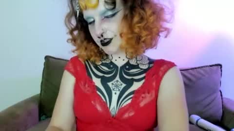 Snapshot of friskyflowers chatting on June 2026 05:43:01 AM cherry online show from June 2026 05:43:01 AM