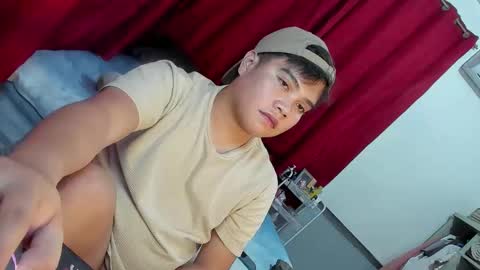 Snapshot of frostbite_69 chatting on October 2025 09:37:01 PM GABBY online show from October 2025 09:37:01 PM