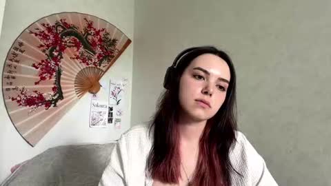 Emily online show from June 2026 10:26:01 AM