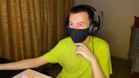 froztai online show from December 2025 03:43:01 PM