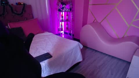 Snapshot of frreeya chatting on January 2025 08:07:01 PM frreeya online show from January 2025 08:07:01 PM