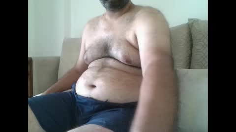 Snapshot of fruti_loops chatting on January 2025 06:06:02 AM fruti loops Bull online show from January 2025 06:06:02 AM