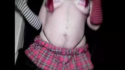 Demian online show from December 2025 11:23:01 PM