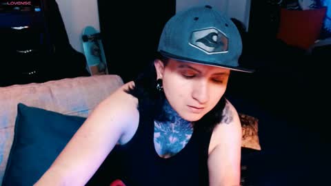          HEHIM  online show from September 2025 04:54:01 PM