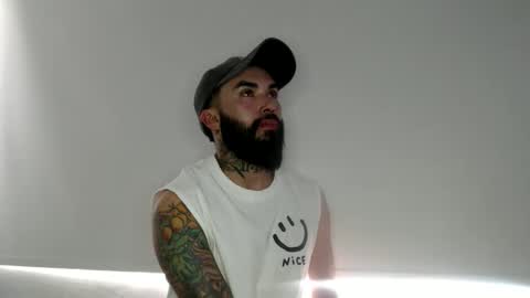 Jestevan online show from May 2026 06:50:02 PM