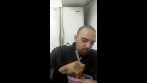 Snapshot of fuck_your_whore chatting on January 2026 12:43:01 PM fuck_your_whore online show from January 2026 12:43:01 PM