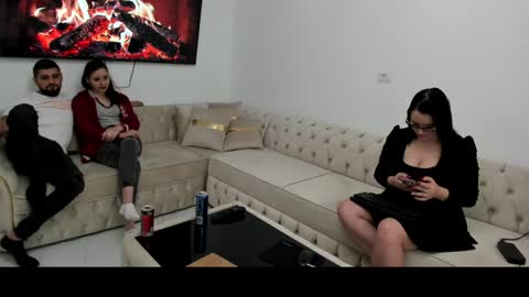 Snapshot of fuckable_one chatting on December 2024 03:19:02 PM Angelique online show from December 2024 03:19:02 PM