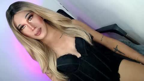 sweetyJENNY online show from May 2026 12:56:02 PM