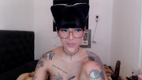 Princess Anna online show from December 2025 10:46:01 AM