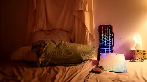 fuckmypussyplz1 online show from April 2026 09:45:01 AM