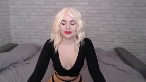 Snapshot of fuckyoursecretary chatting on February 2025 10:04:02 AM fuckyoursecretary online show from February 2025 10:04:02 AM