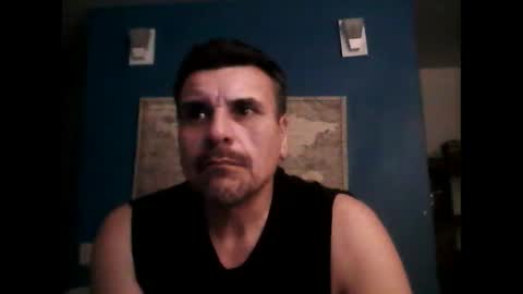 fuego1ento22 online show from February 2025 01:27:01 PM