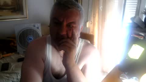 Snapshot of fukingcrazy chatting on June 2026 09:03:01 AM fukingcrazy online show from June 2026 09:03:01 AM