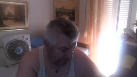 Snapshot of fukingcrazy chatting on July 2026 10:06:01 AM fukingcrazy online show from July 2026 10:06:01 AM