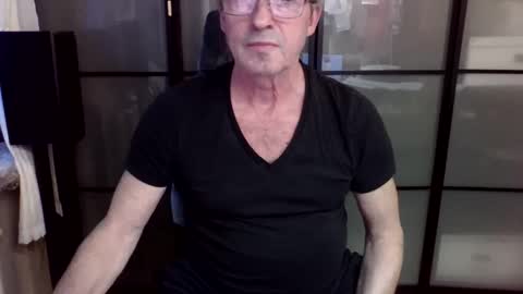 Snapshot of fuldaflyst4 chatting on January 2026 03:04:02 PM fuldaflyst4 online show from January 2026 03:04:02 PM