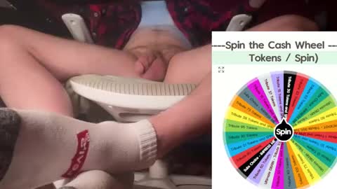 Snapshot of fullofkinks chatting on November 2025 10:09:01 PM Fullofkink online show from November 2025 10:09:01 PM