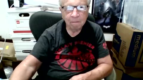 Snapshot of funclemike chatting on June 2026 02:48:02 PM funclemike online show from June 2026 02:48:02 PM