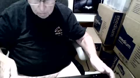 Snapshot of funclemike chatting on July 2026 02:37:02 AM funclemike online show from July 2026 02:37:02 AM
