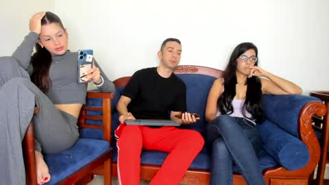 Sammygirl  tommy guy friends with benefits online show from December 2024 03:05:02 PM