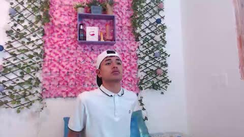 Snapshot of funny_and_horny chatting on October 2025 04:13:01 AM funny_and_horny online show from October 2025 04:13:01 AM