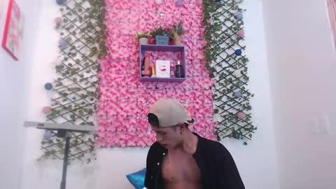 Snapshot of funny_and_horny chatting on October 2025 02:30:01 AM funny_and_horny online show from October 2025 02:30:01 AM