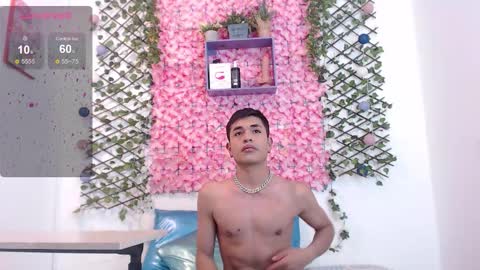 Snapshot of funny_and_horny chatting on October 2025 05:09:02 AM funny_and_horny online show from October 2025 05:09:02 AM