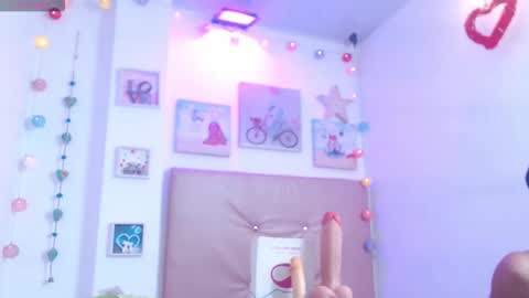 Snapshot of funny_and_horny chatting on November 2025 06:01:01 AM funny_and_horny online show from November 2025 06:01:01 AM