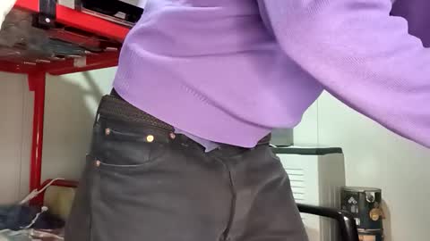 Italian men online show from January 2026 10:07:02 AM