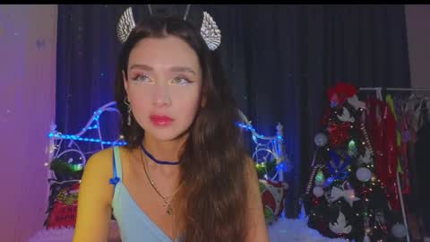 Snapshot of funny_whotsss chatting on December 2024 10:44:02 PM Tiffany online show from December 2024 10:44:02 PM