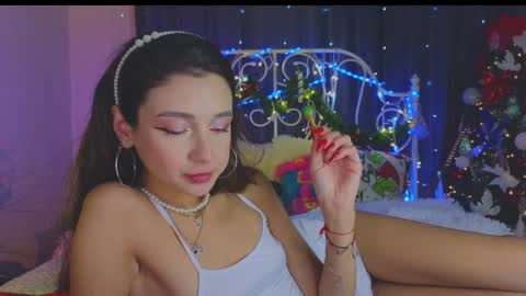 Snapshot of funny_whotsss chatting on December 2024 01:39:02 AM Tiffany online show from December 2024 01:39:02 AM