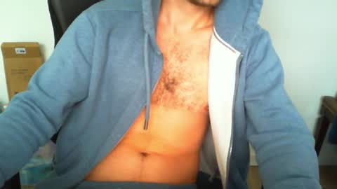 YWhiteNiceMan online show from October 2025 07:30:01 AM