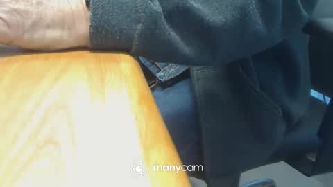 funolder62 online show from April 2026 12:06:01 PM