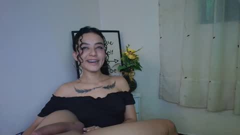 Snapshot of funsport_hot chatting on December 2025 02:48:01 PM Lissa and Ryan online show from December 2025 02:48:01 PM