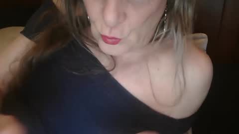 Snapshot of funtimetgirl chatting on January 2025 01:41:01 PM Jessie Love online show from January 2025 01:41:01 PM