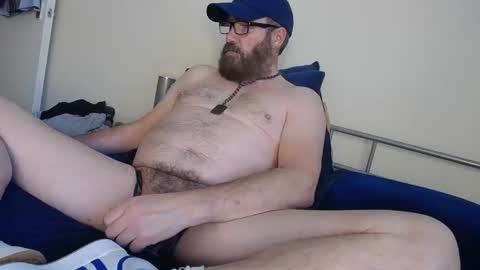 furbeef4lad80 online show from January 2026 02:52:02 PM