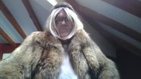 Dany online show from October 2025 09:15:01 AM