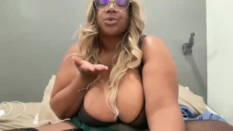 Snapshot of furykat1 chatting on December 2025 07:40:02 PM furykat1 online show from December 2025 07:40:02 PM