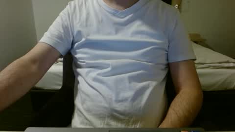 Snapshot of fussballer911 chatting on November 2025 04:29:01 PM Eric online show from November 2025 04:29:01 PM