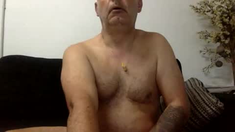 Snapshot of futbolin95 chatting on April 2026 07:11:01 AM futbolin95 online show from April 2026 07:11:01 AM