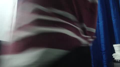 Snapshot of fvckhorneyguy chatting on February 2025 06:40:01 AM andrew online show from February 2025 06:40:01 AM