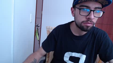 Snapshot of fvckhorneyguy chatting on February 2025 07:06:02 PM andrew online show from February 2025 07:06:02 PM