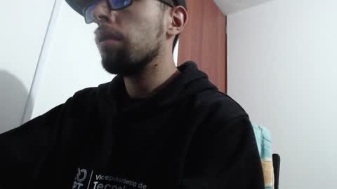 Snapshot of fvckhorneyguy chatting on February 2025 07:59:01 AM andrew online show from February 2025 07:59:01 AM