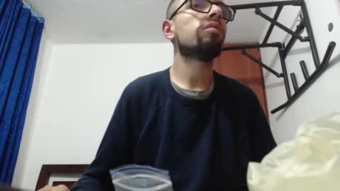 Snapshot of fvckhorneyguy chatting on March 2025 05:38:02 AM andrew online show from March 2025 05:38:02 AM