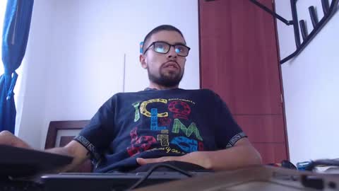 Snapshot of fvckhorneyguy chatting on March 2025 09:57:01 PM andrew online show from March 2025 09:57:01 PM