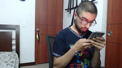 Snapshot of fvckhorneyguy chatting on March 2025 11:48:01 PM andrew online show from March 2025 11:48:01 PM