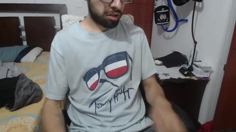 Snapshot of fvckhorneyguy chatting on January 2026 11:18:01 PM andrew online show from January 2026 11:18:01 PM